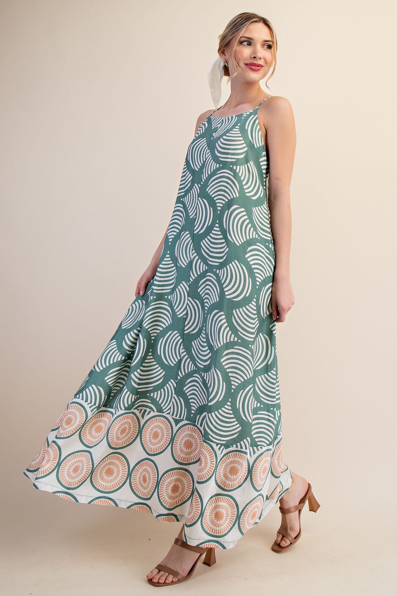 Geometric Print Dress – Straight Neck Sleeveless Sundress