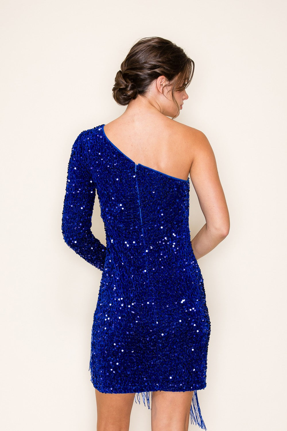 One shoulder velvet sequin