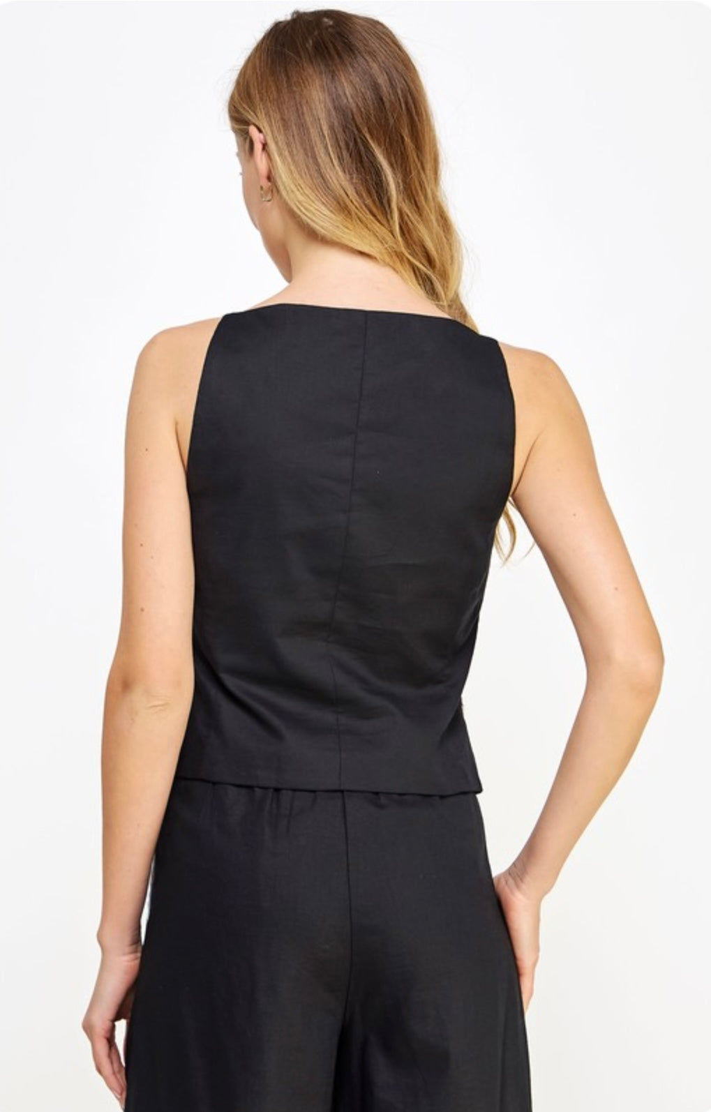 Button Down Linen Vest With Contrast Piping Details