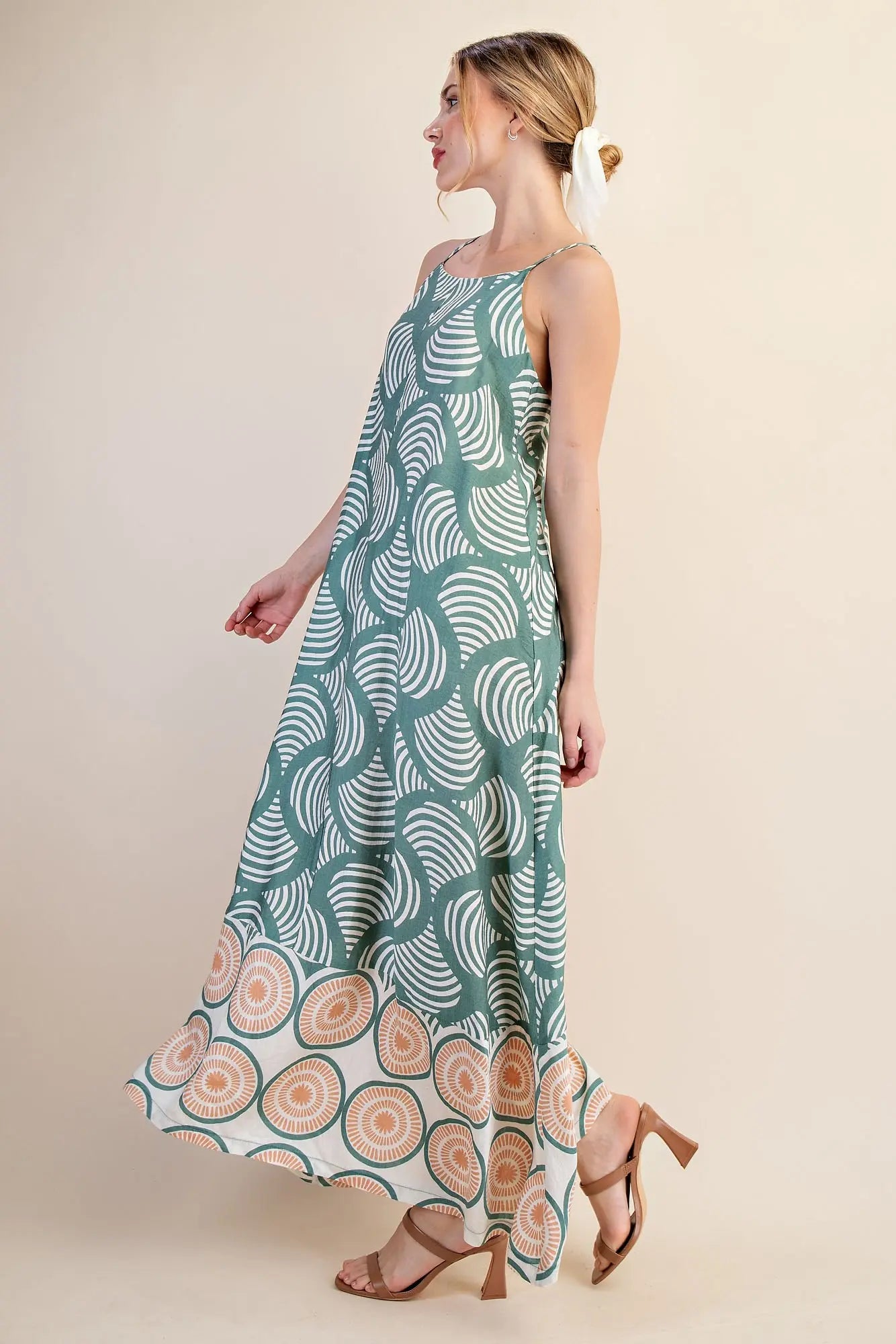 Geometric Print Dress – Straight Neck Sleeveless Sundress