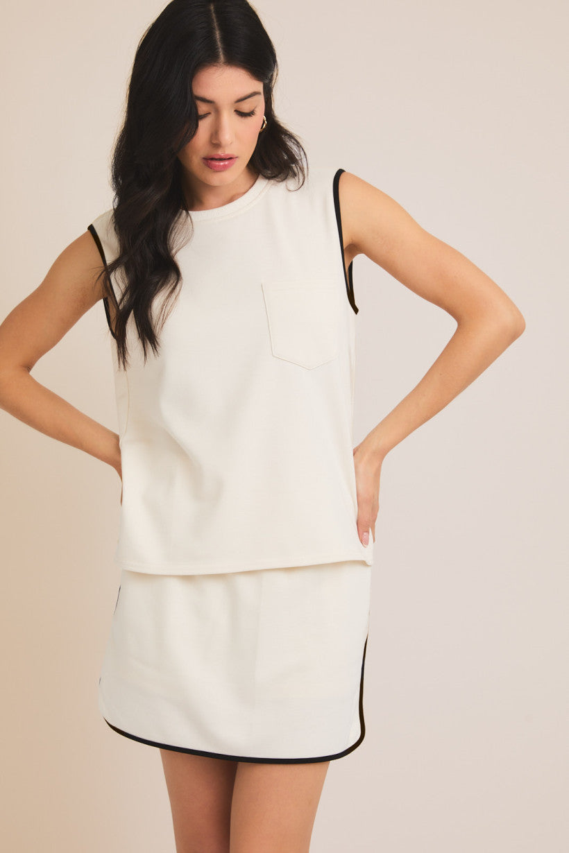 CONTRAST DETAIL SKORT