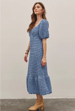 Load image into Gallery viewer, Sweetheart Midi Dress with Lining
