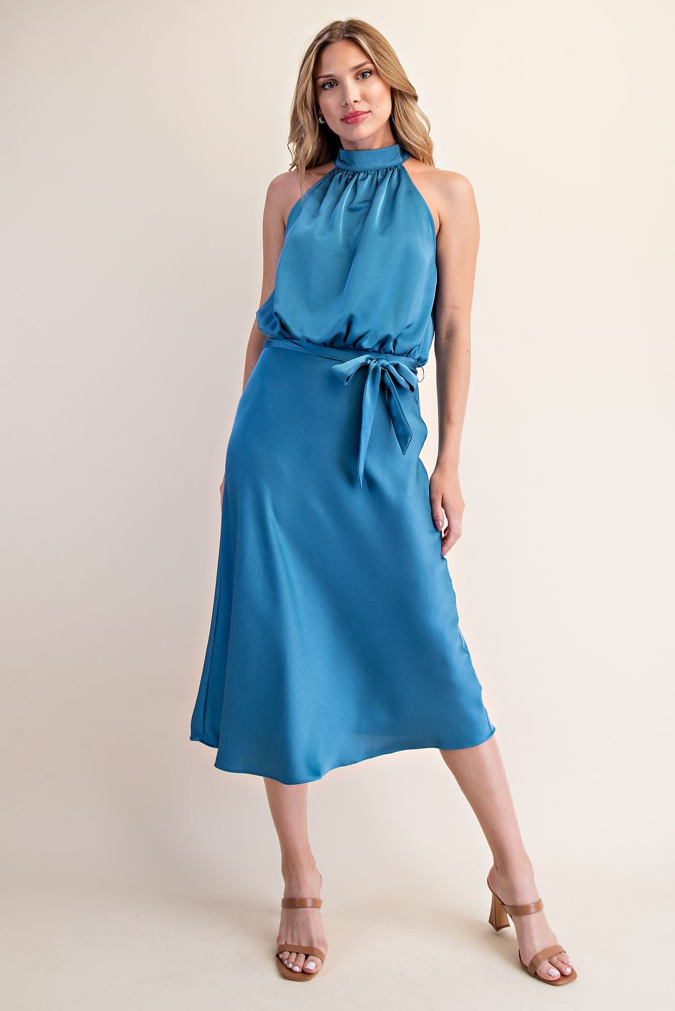 Halter Neck Sleeveless Midi Dress – Elegant & Timeless Style